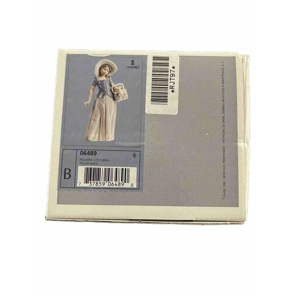LLADRO 6489 Tailor Made Great Condition! Original Grey Box! Great Gift! collect - Picture 1 of 6